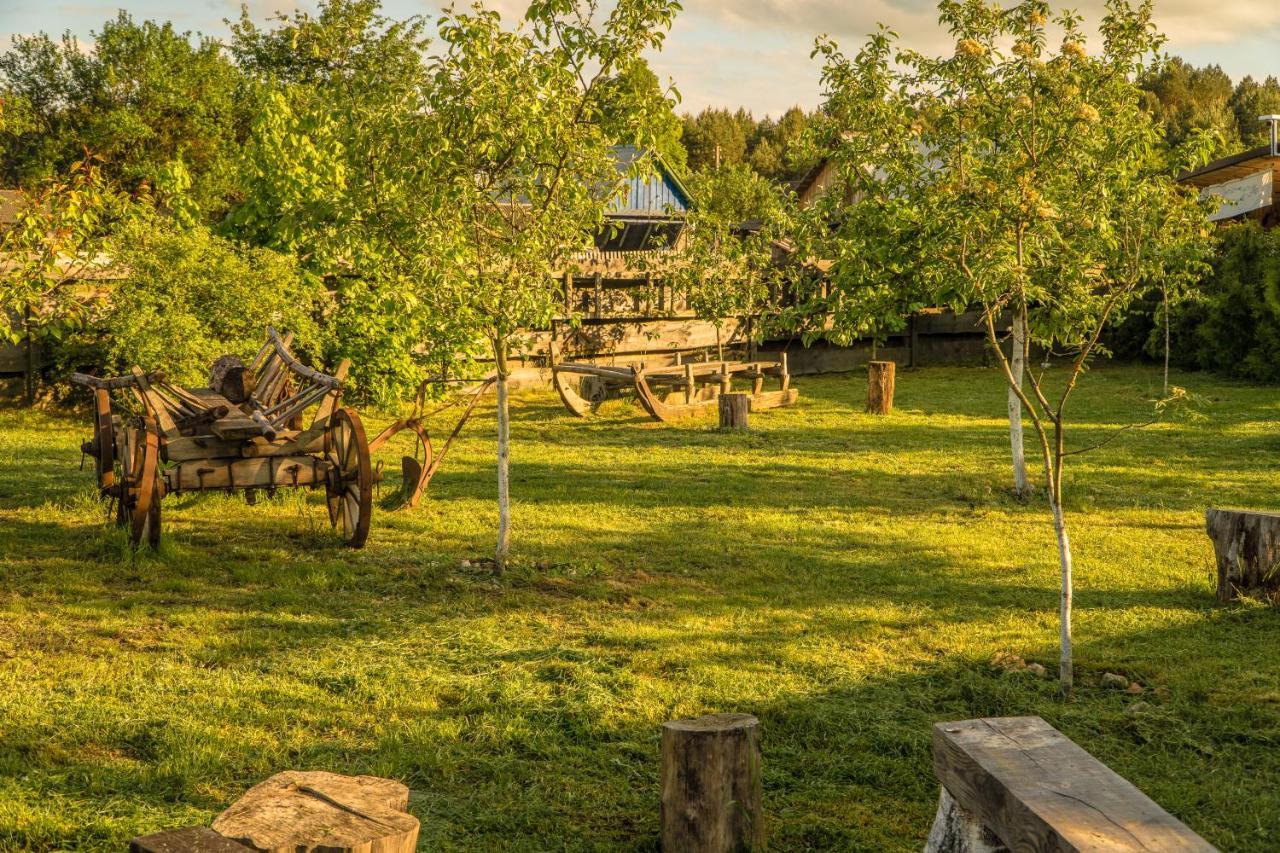 Отель Усадьба Беловежское Поместье Каменюки Экстерьер фото